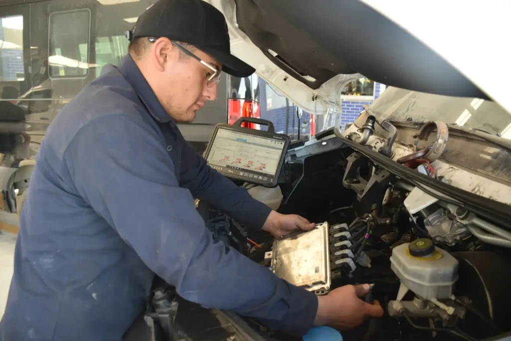 Reliable Trucks & Buses – Camiones Rivera